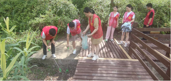 1725529844386022.png image.png